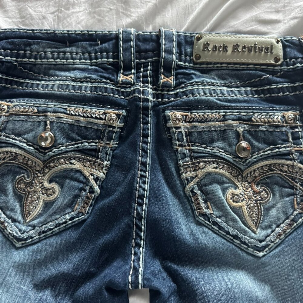 Rock Revival Pilkin Straight Jeans Women’s Size 27 Embellished Flap Pocket Stret